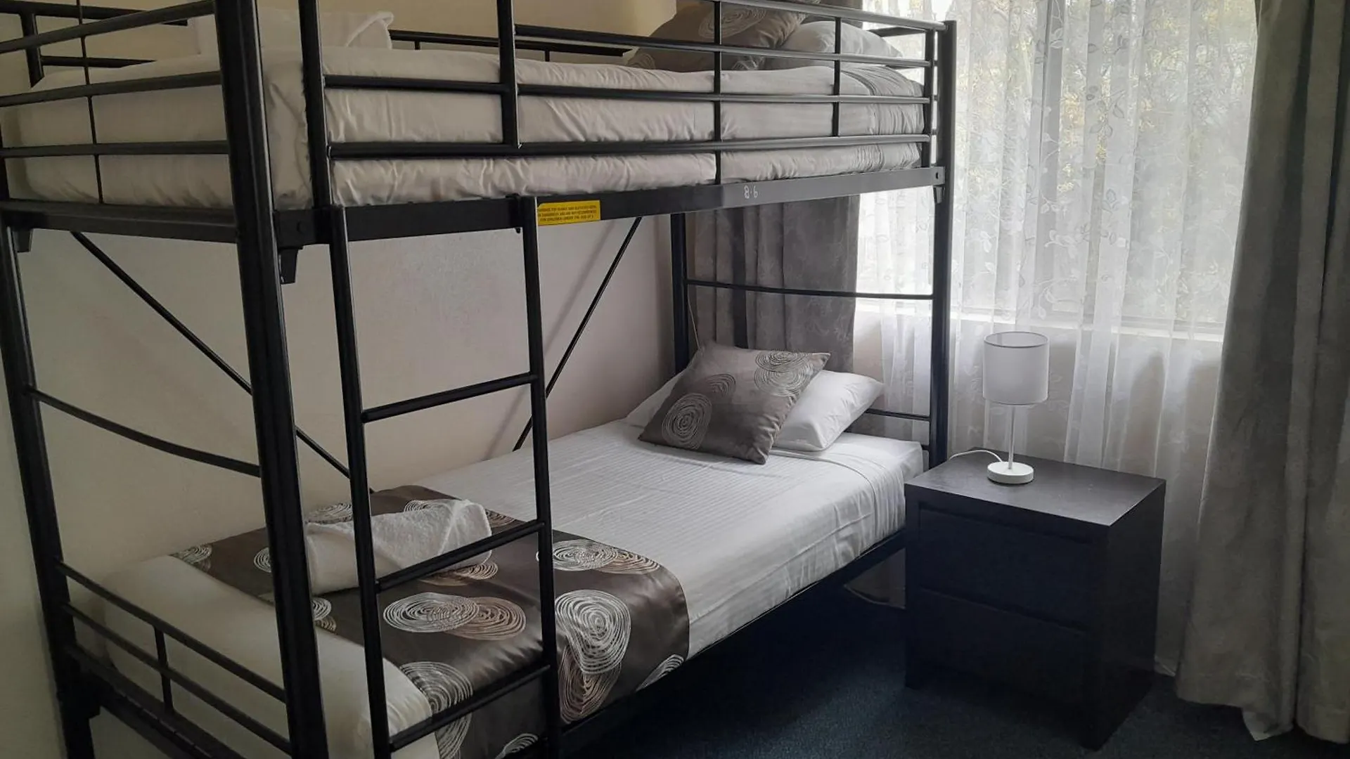 Murray Gardens Motel Stanthorpe 3*,  Australia