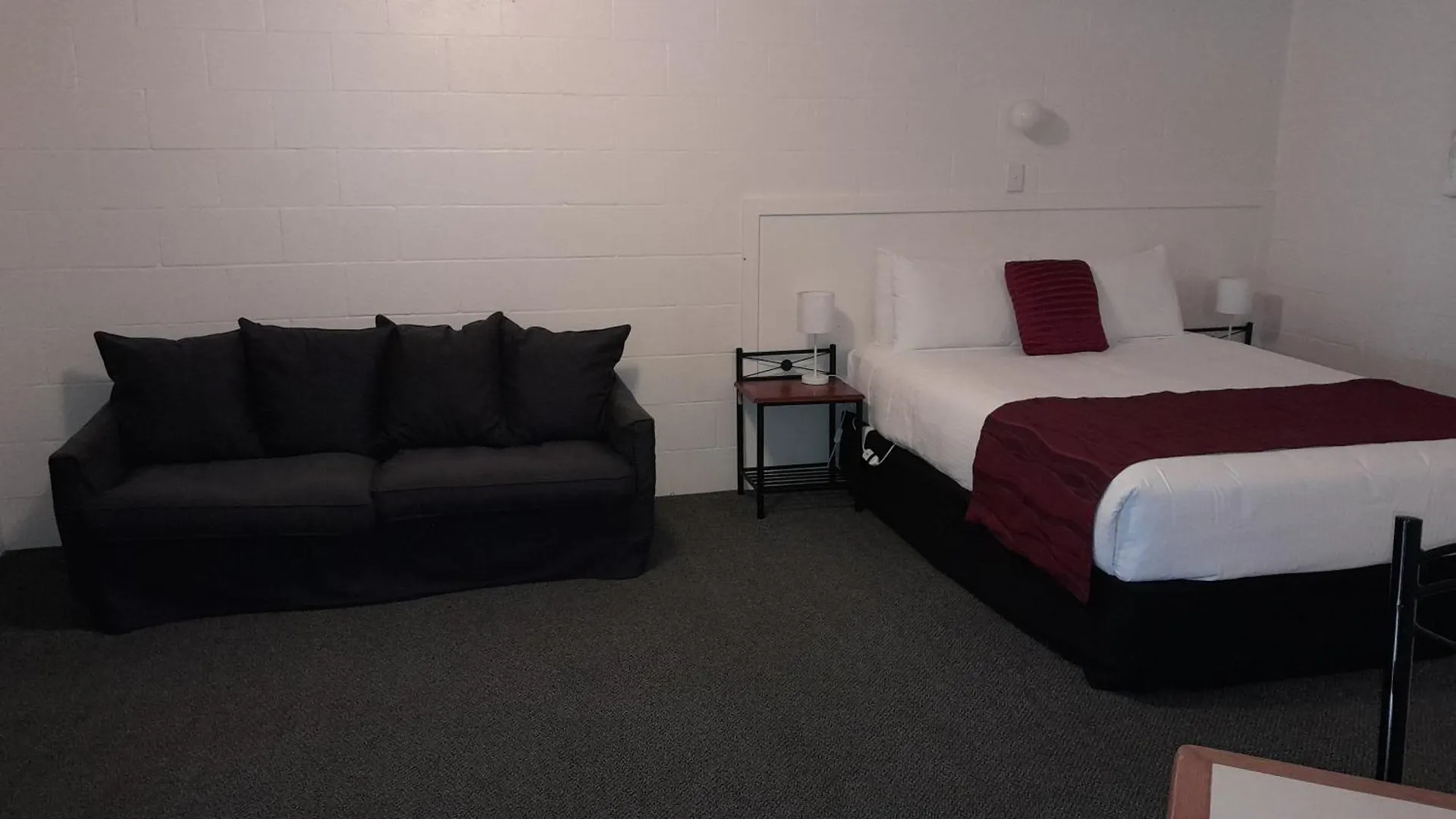 Murray Gardens Motel Stanthorpe Australia