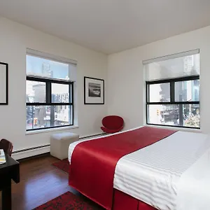 *** Hotel Moda Canada